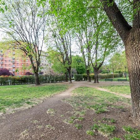 Piazza Tripoli Bright Apartment Milano Eksteriør billede