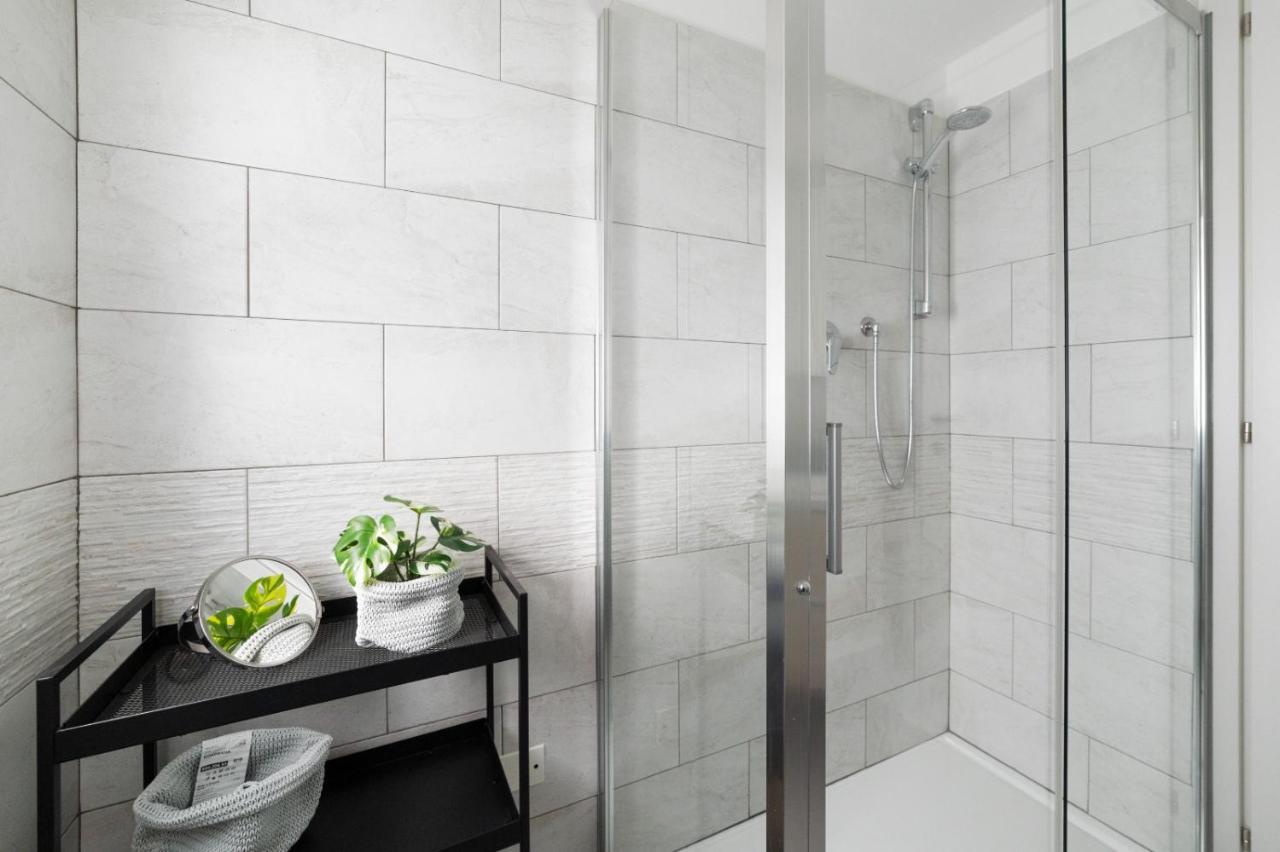 Piazza Tripoli Bright Apartment Milano Eksteriør billede